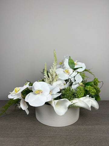Neutral White Orchid Lily Mix